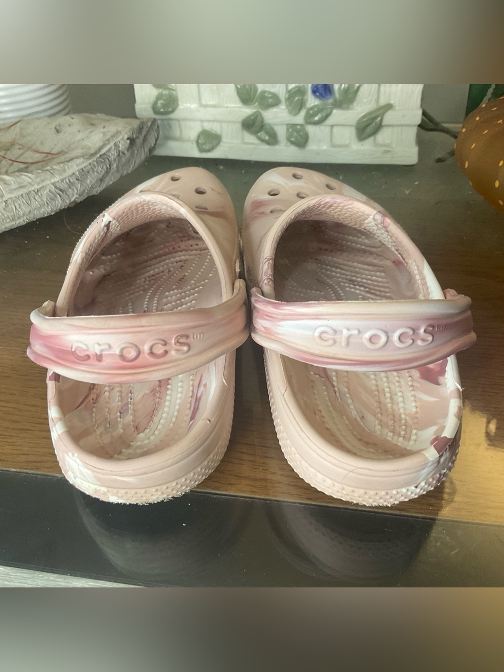 CROCS KIDS CLASSIC MARBLED CLOGS SZ J3 - Picture 6 of 7